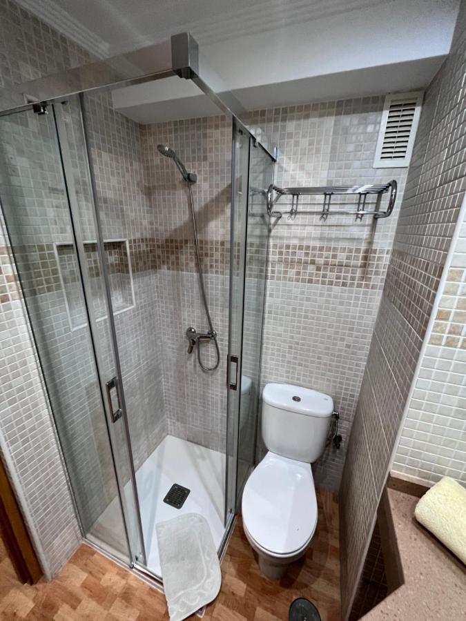 Gatu Villa Elvira Junto Al Hospital Y Playa 2 Dormit Y 2 Banos, Preferente Mayores De 25 Anos Y Familias カディス エクステリア 写真